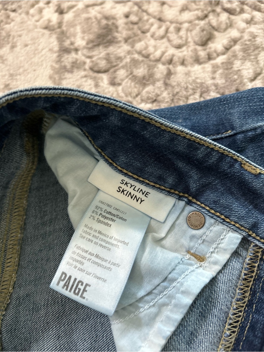 PAIGE SKYLINE SKINNY JEANS SIZE 27 - Picture 6 of 8